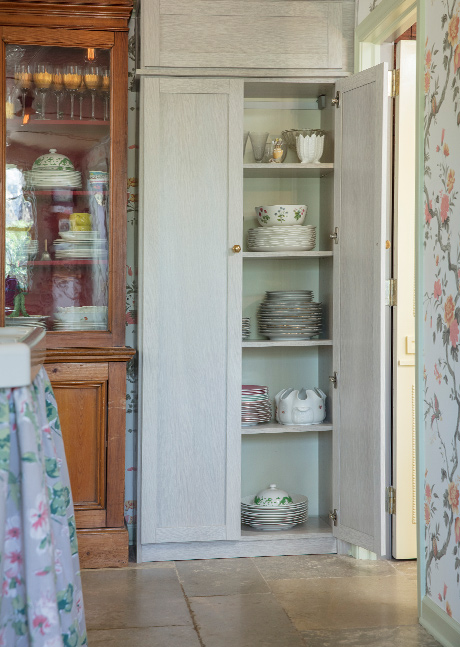 Madcap Vertical Client Story Light Gray Cabinet with Bronze Push to Open Hardware